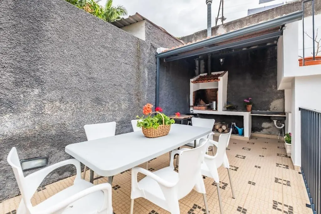 הוילה פונשל Casa Do Pina בית נופש